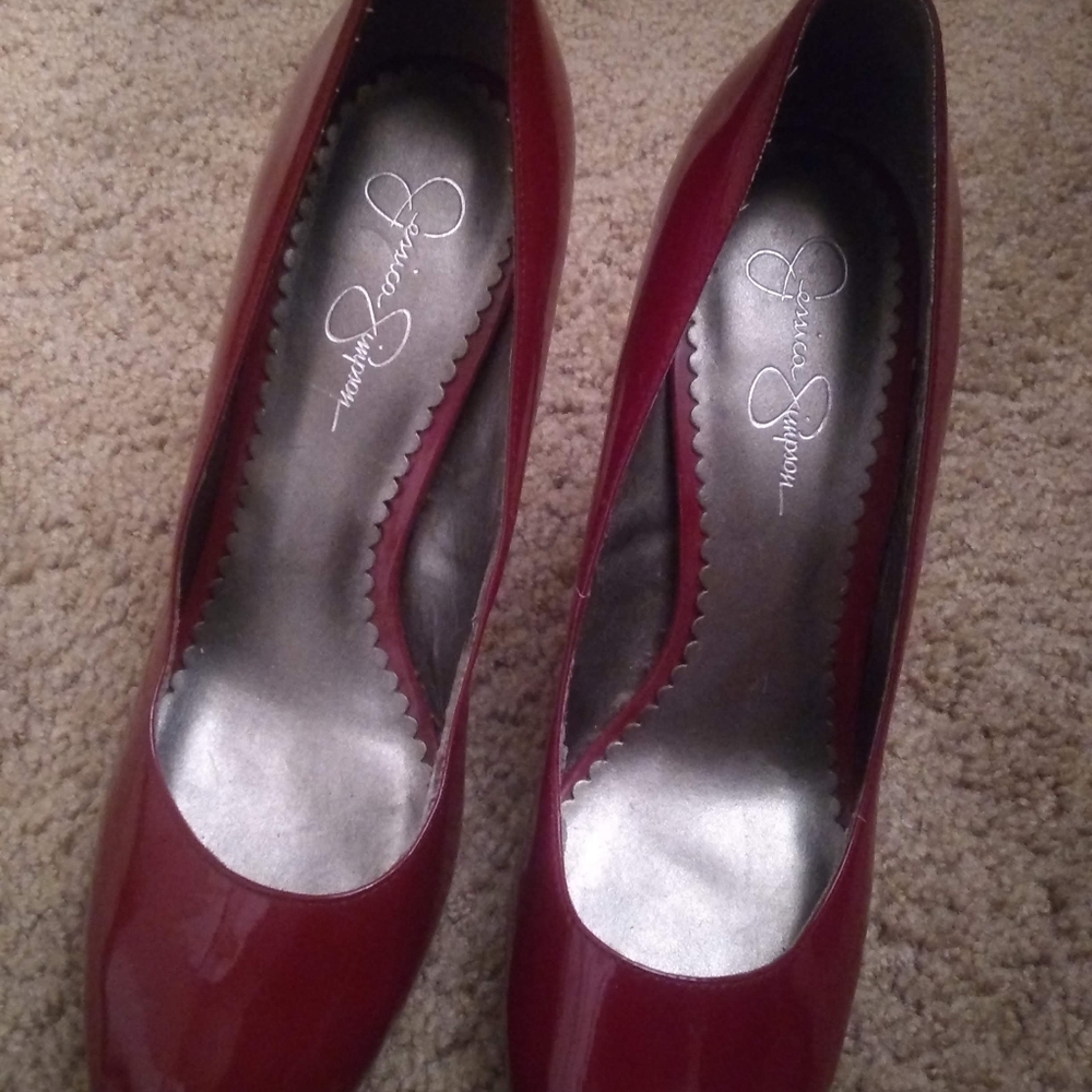 Pumps - Picture 2 of 5